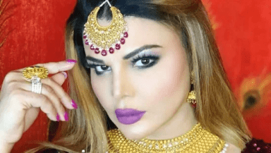 rakhi sawant to Riteish Deshmukh