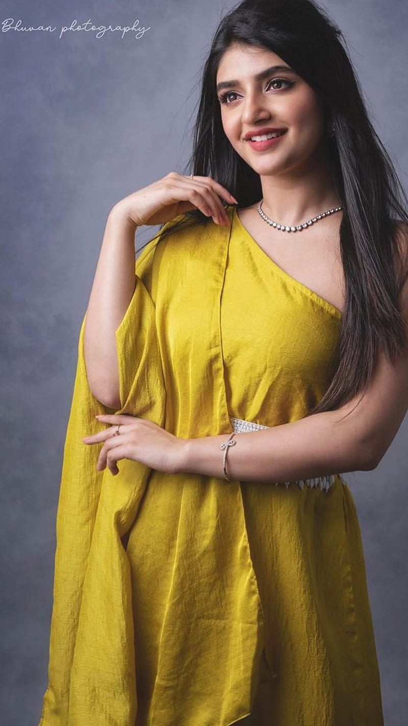 HD wallpaper sreeleela kannda actress model 1